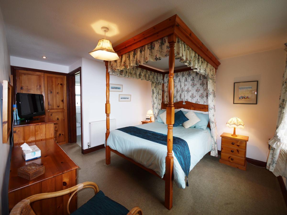 ביוד Kennacott Court Holiday Cottages מראה חיצוני תמונה