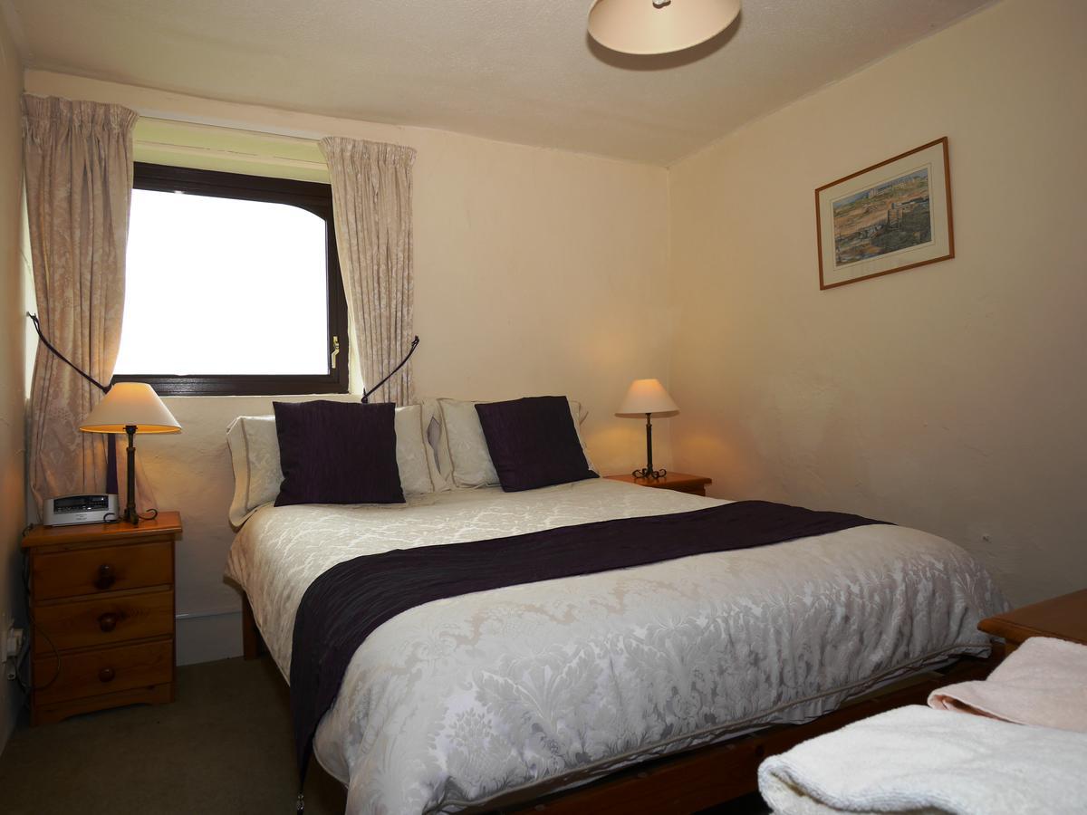 ביוד Kennacott Court Holiday Cottages מראה חיצוני תמונה