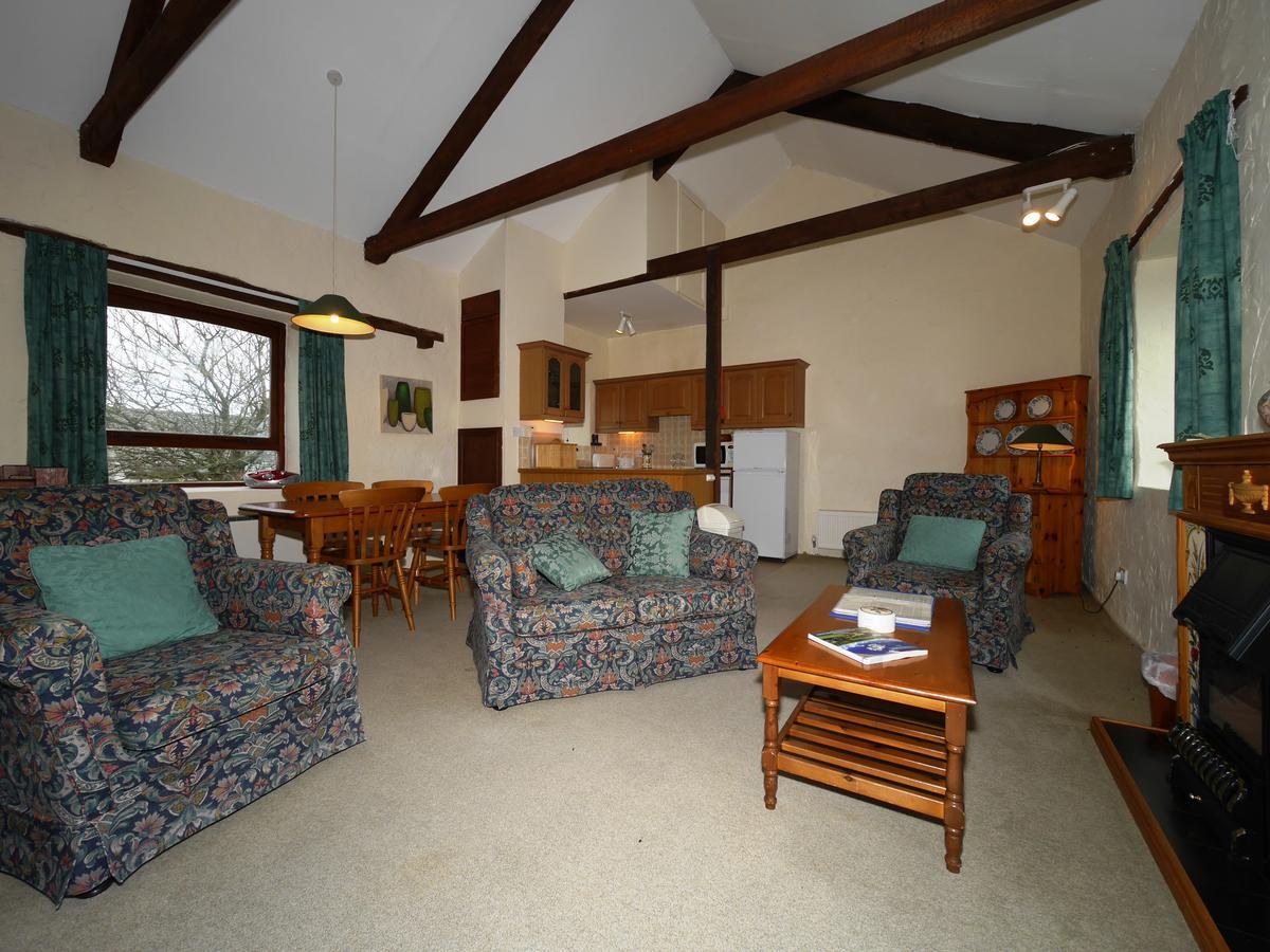 ביוד Kennacott Court Holiday Cottages מראה חיצוני תמונה