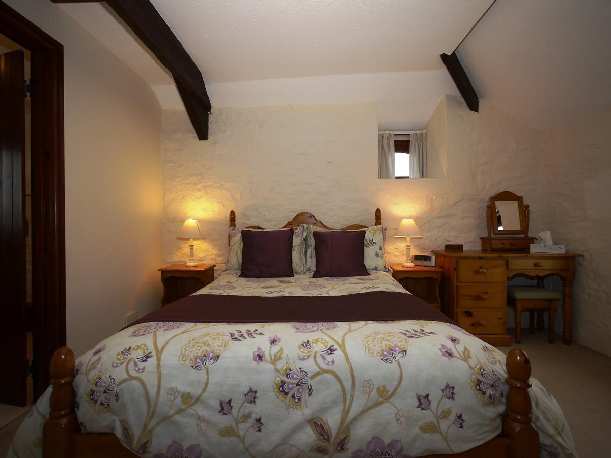 ביוד Kennacott Court Holiday Cottages מראה חיצוני תמונה