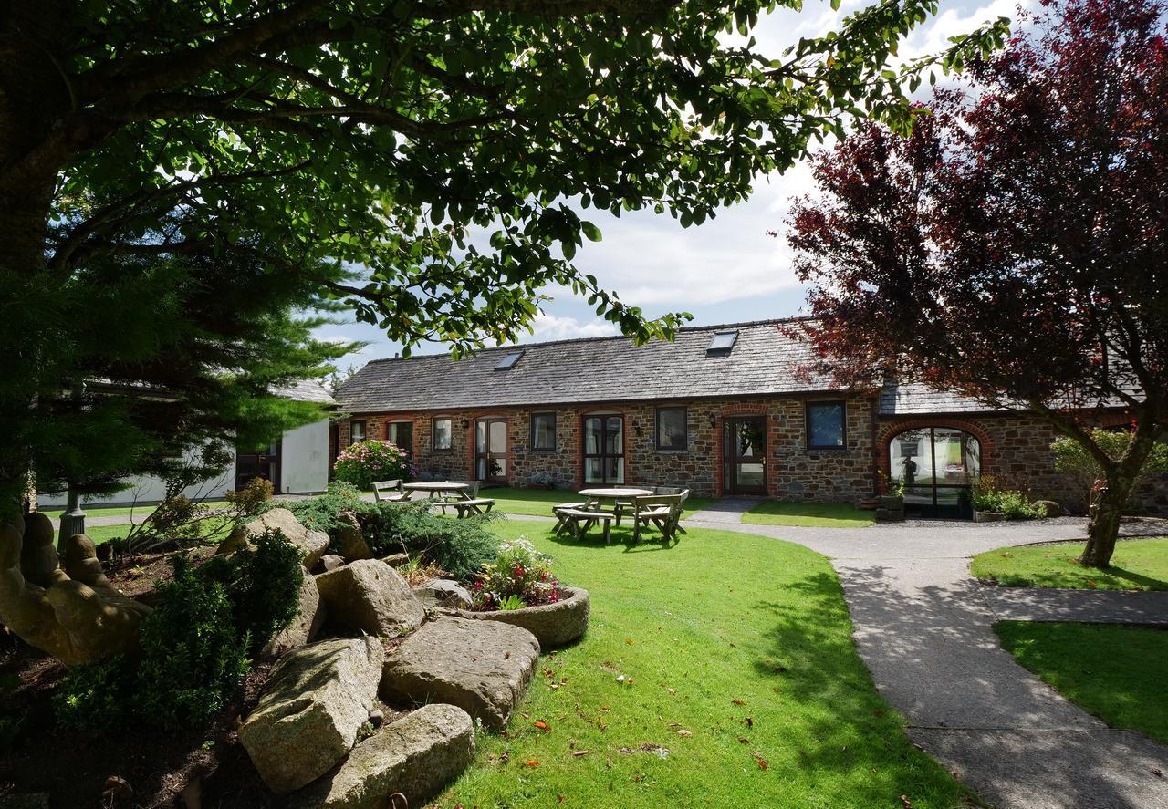 ביוד Kennacott Court Holiday Cottages מראה חיצוני תמונה
