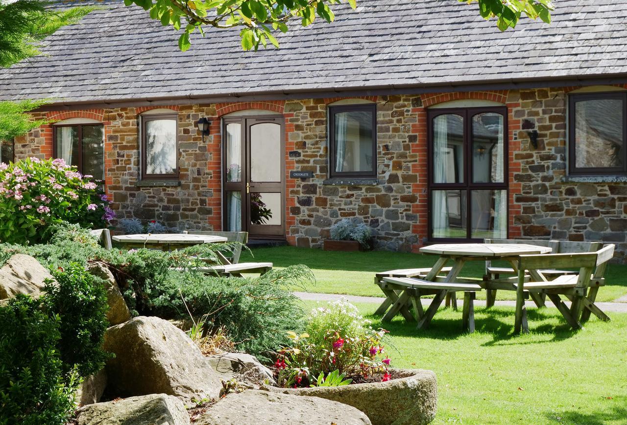 ביוד Kennacott Court Holiday Cottages מראה חיצוני תמונה